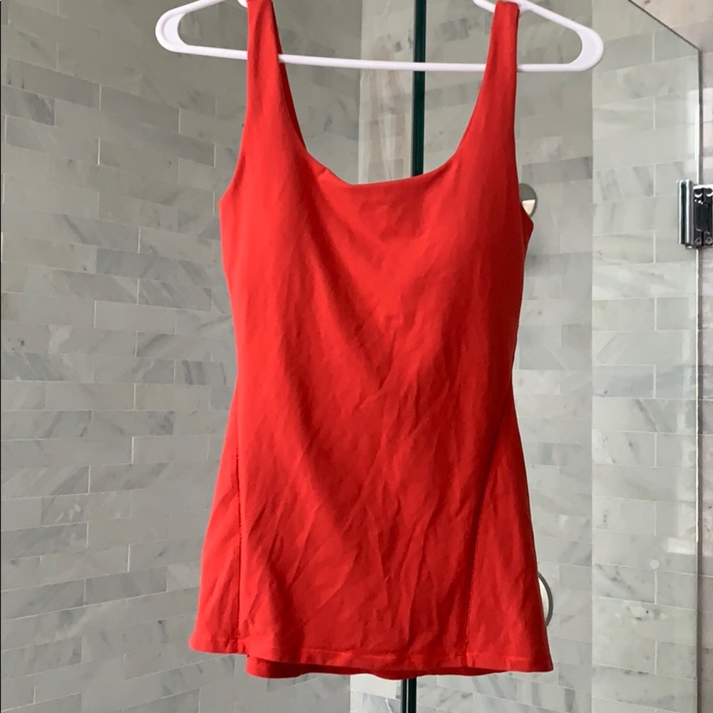 Lululemon Tank size 6